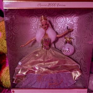 Barbie in Gold and White Gown with Crown